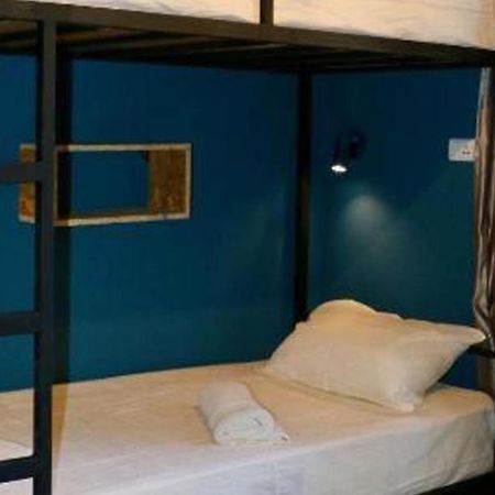 Scary Hostel Тбилиси Екстериор снимка